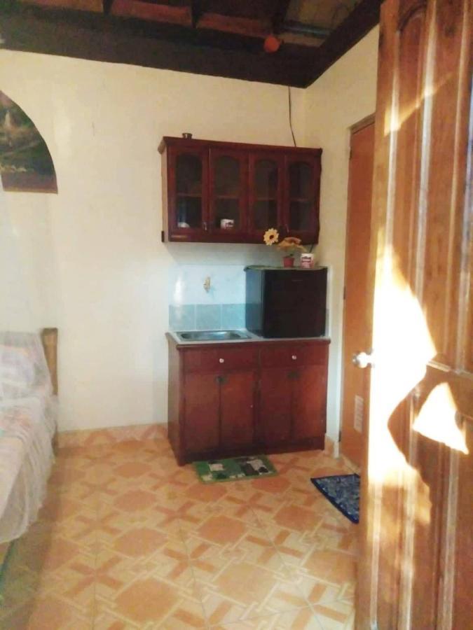 Prince Ludwig Beach Resort San Antonio  Esterno foto