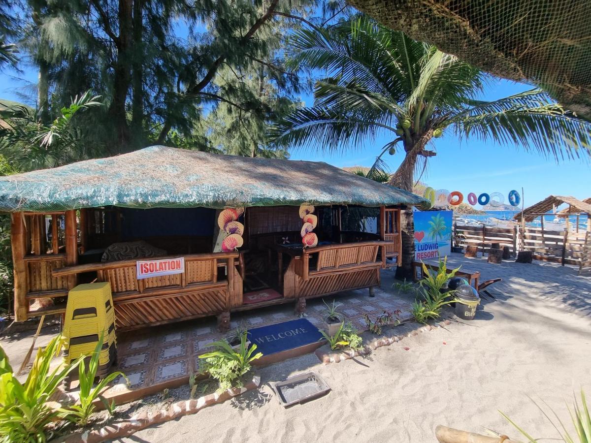 Prince Ludwig Beach Resort San Antonio  Esterno foto