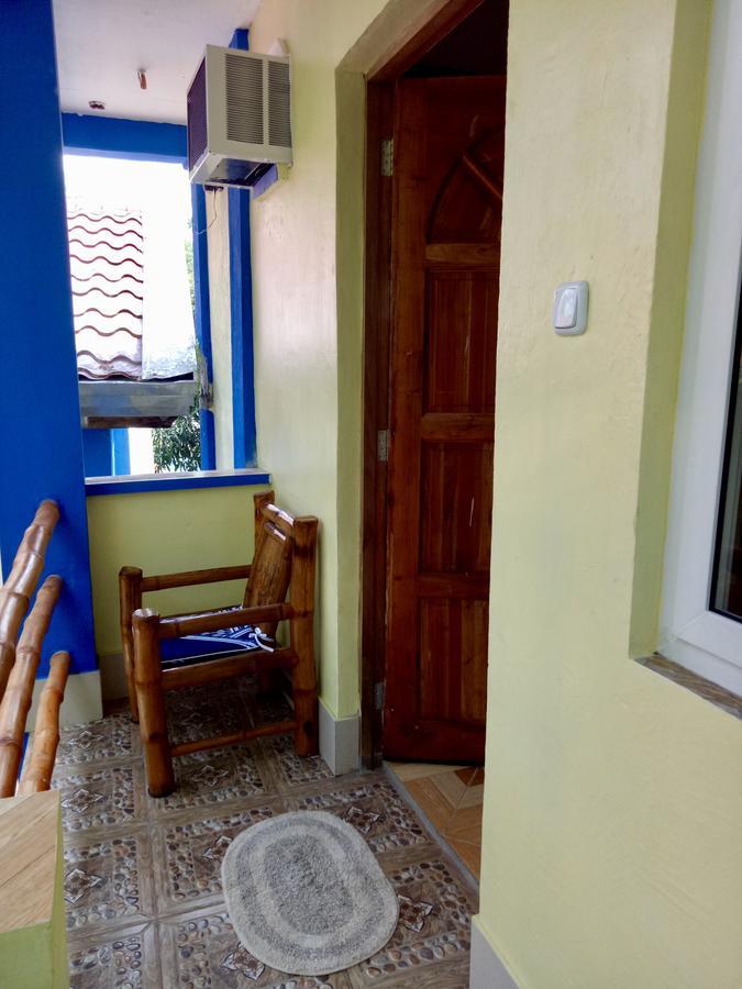 Prince Ludwig Beach Resort San Antonio  Esterno foto