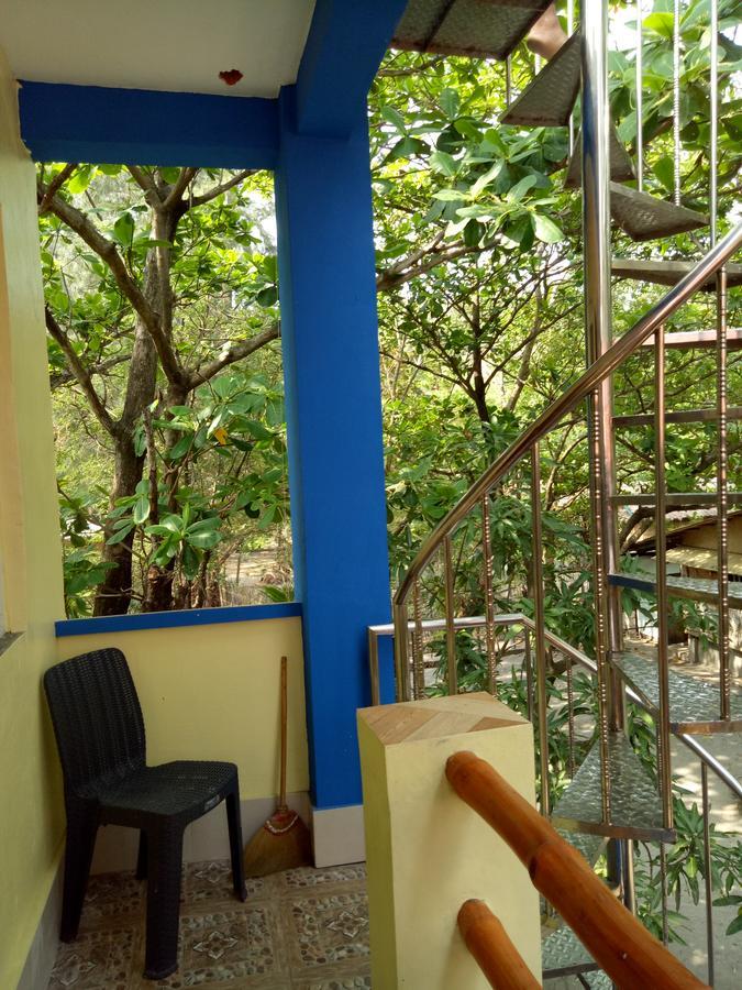 Prince Ludwig Beach Resort San Antonio  Esterno foto